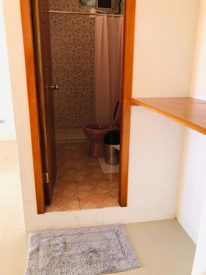 Apartamento Pelican Tours Puerto Baquerizo Moreno Exterior foto