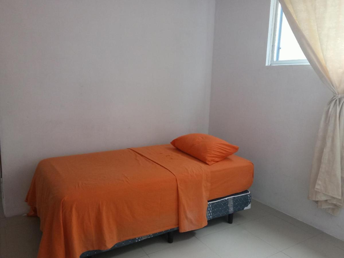 Apartamento Pelican Tours Puerto Baquerizo Moreno Exterior foto